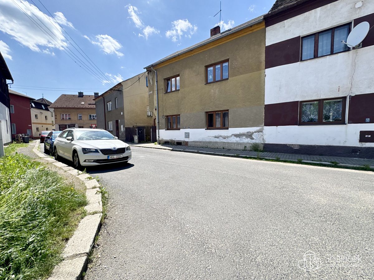 Prodej rodinného domu 150 m², pozemek 164 m²